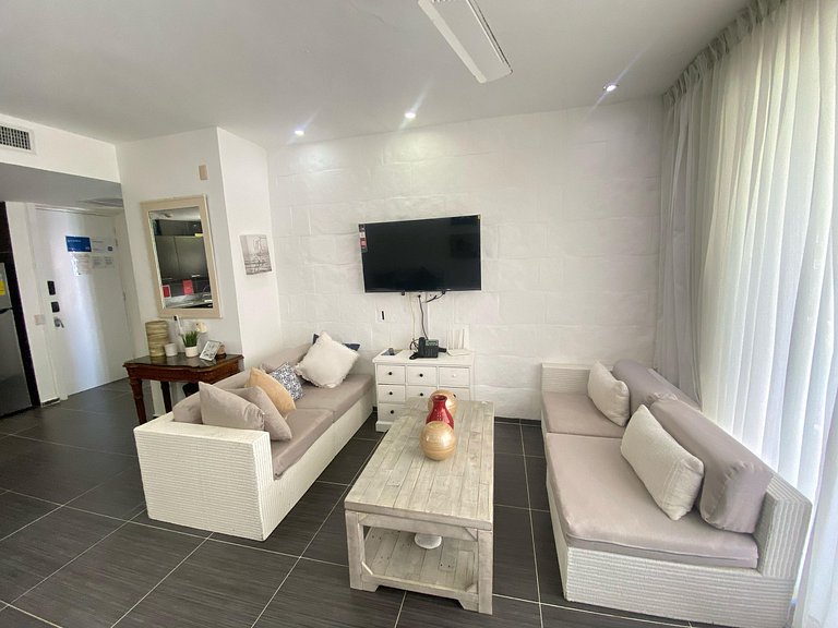 Cozy Oceanview Retreat Samana XIV-101