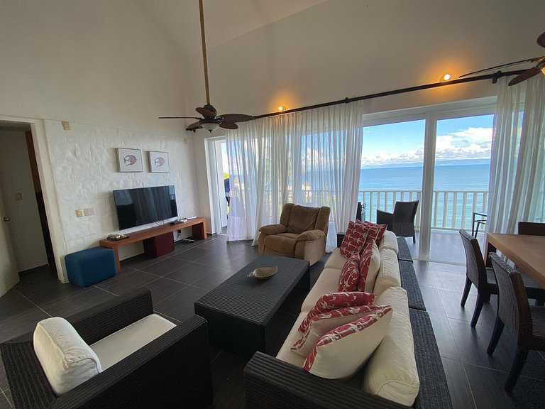 Sunlit Serenity by the Sea Samana 2-301