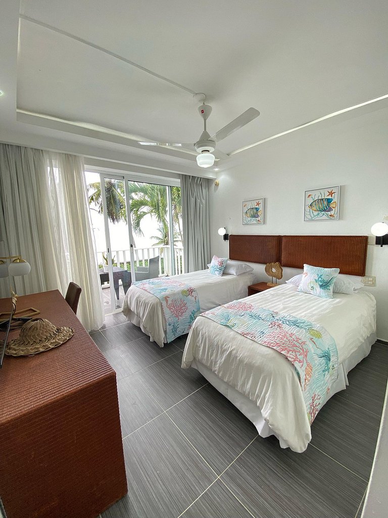Tropical Comfort V-102