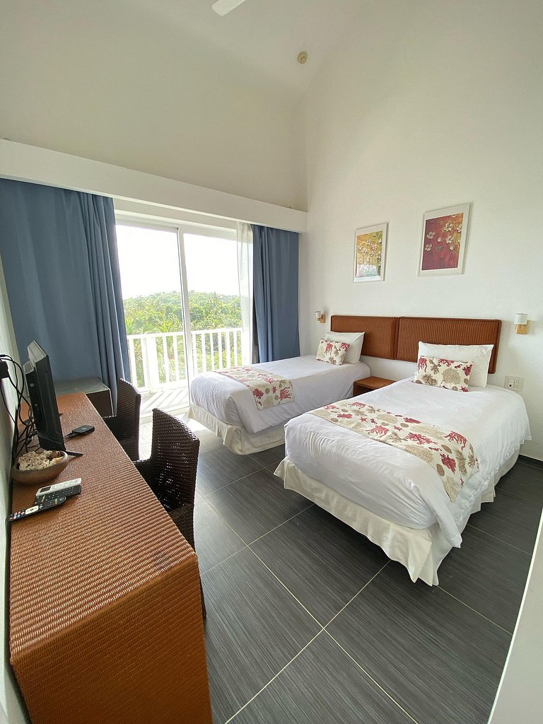 Coastal Charm Condo I-302