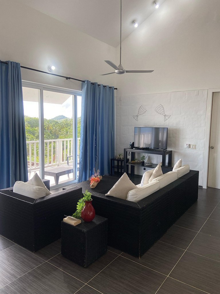 Coastal Charm Condo I-302