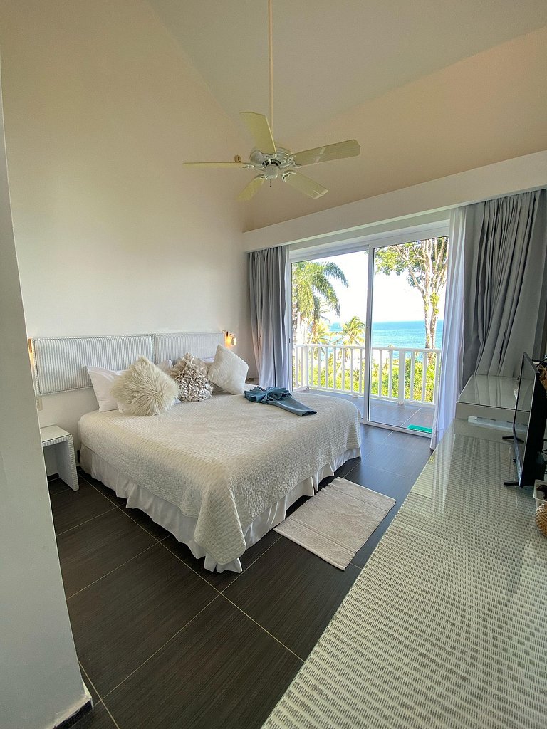 Double Comfort by the Sea III-302