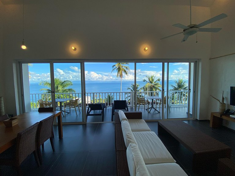 Blue Horizon Hideaway V-302
