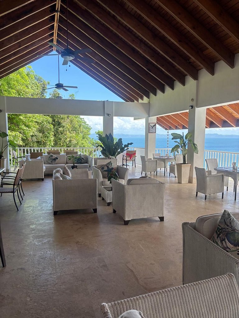 Cozy Shoreside Retreat Samana I-202
